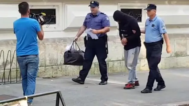 'Žao mi je zbog svega': Mladić čija je vožnja ubila dvije žene iznio je svoju obranu u tri rečenice