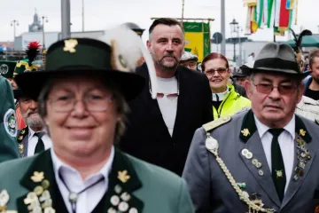 Žene sve više naginju populističkim desničarskim strankama i imaju radikalnije stavove od muškaraca