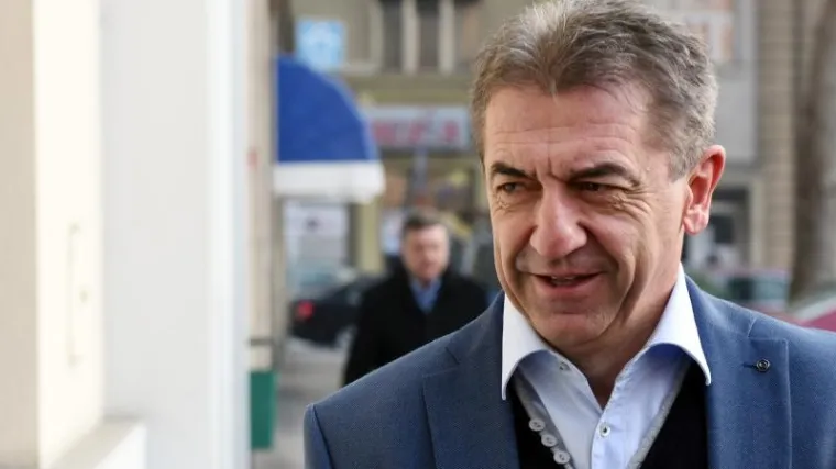 Milinović kaže da ga ne mogu izbaciti; 'Svatko ima pravo na svoje mi&scaron;ljenje, pa i Ku&scaron;ćević, ali...'