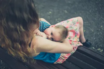 Znate li koliko se THC zadržava u majčinom mlijeku nakon konzumacije marihuane?