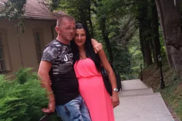 'Trudna Suzana izašla je iz slupanog auta, upitala muža je li dobro, a onda se srušila'