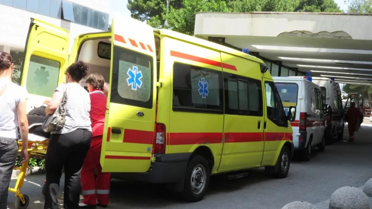 Slomljeni su joj kuk i ruka