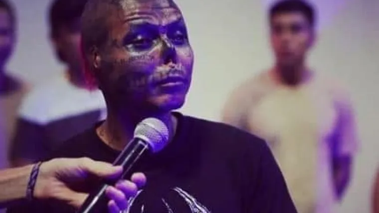 Tip odrezao vlastiti nos i uši zbog bizarne ljubavi prema jednom dijelu tijela