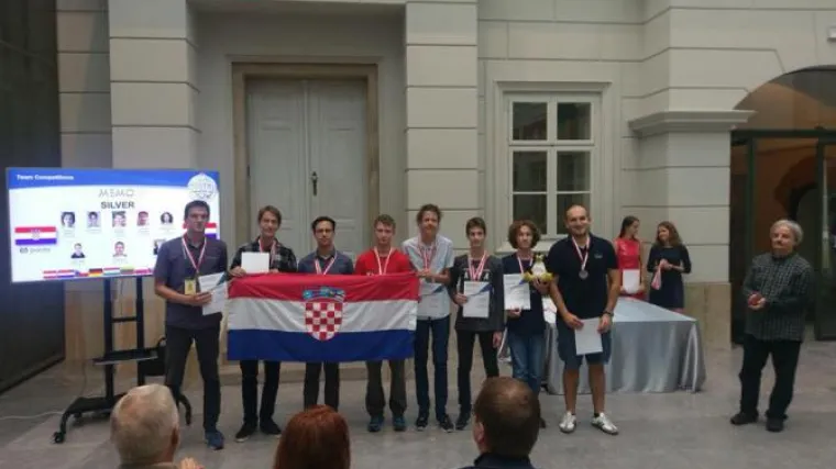 Oni su na&scaron; ponos: Hrvatski učenici ostvarili veliki uspjeh na matematičkoj olimpijadi