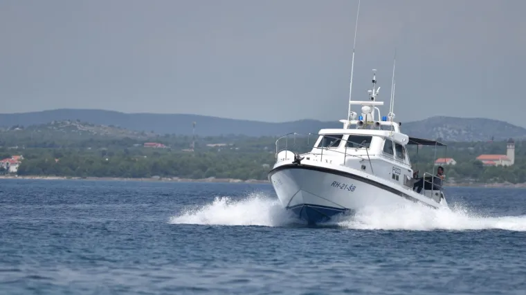 Troje ljudi ozlijeđeno u sudaru plovila: Nitko nije u životnoj opasnosti