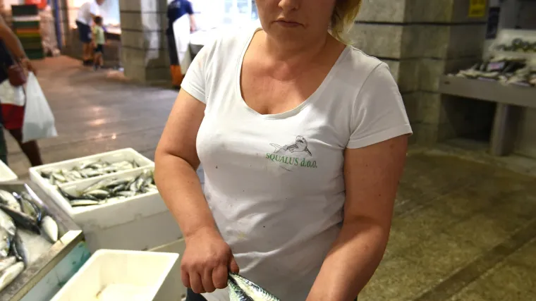 VIDEO Ženu i kćer na &scaron;tandu zalila solnom kiselinom: 'Pusti me ku*vo! Nisam popila terapiju'