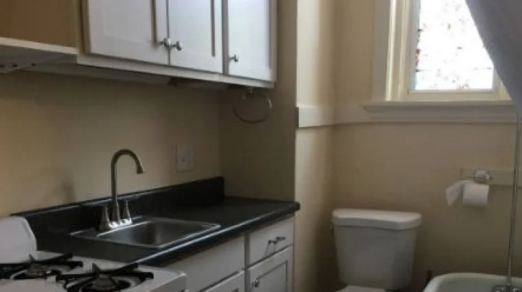 Ako vam je sila na WC, a bojite se da vam ručak ne zagori...