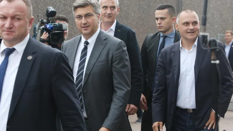 HDZ-u raste popularnost, na listu najpozitivnijih političara u&scaron;la i dva 'izgnanika'