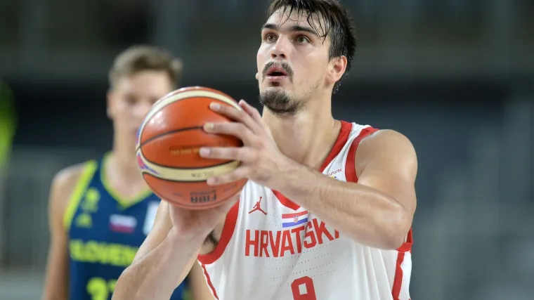 Hrvatska na krilima fenomenalnog Darija &Scaron;arića do&scaron;la do pobjede