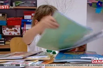 Koliko su teške školske torbe? Većina roditelja složila bi se da su i dalje  preteške