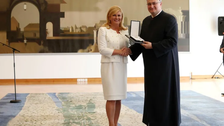 Muftija Hasanović predsjednici: 'Ljudi se dijele na dobre i loše, a ne na muslimane i ostale '