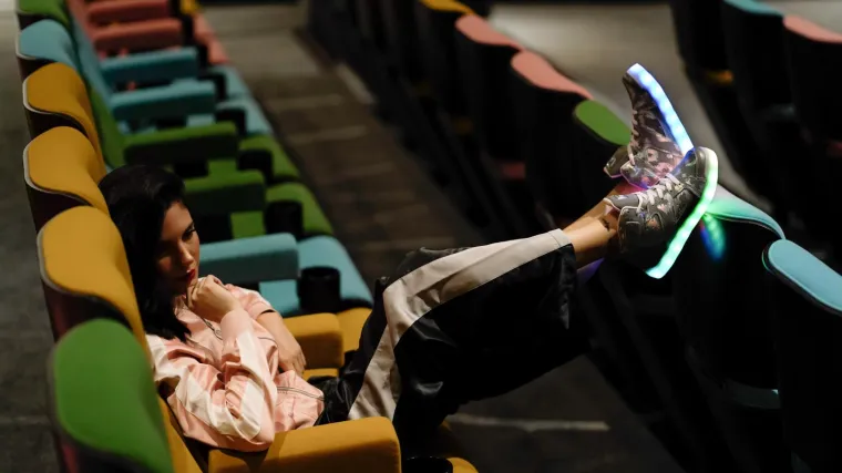 Tenisice uz koje (doslovce) svijetlite u mraku