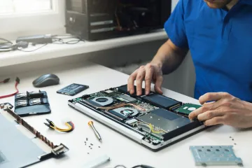 Proučite upute uz koje instalacija SSD diska ne može biti lakša