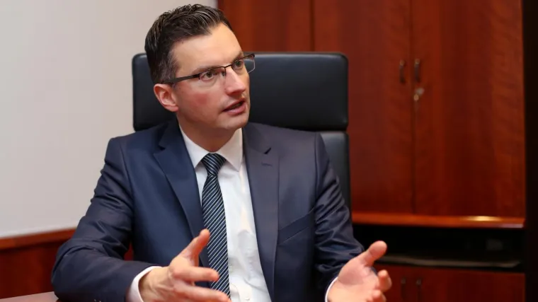 Pet stranaka i dvoje biv&scaron;ih premijera u novoj slovenskoj vladi: Cerar mijenja Erjavca