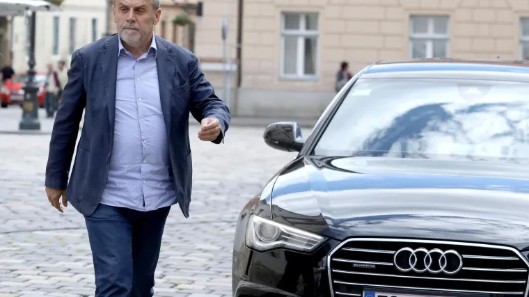 'Nikome ni&scaron;ta nisam dao besplatno...'; pohvalio se i rezultatom svoje podr&scaron;ke