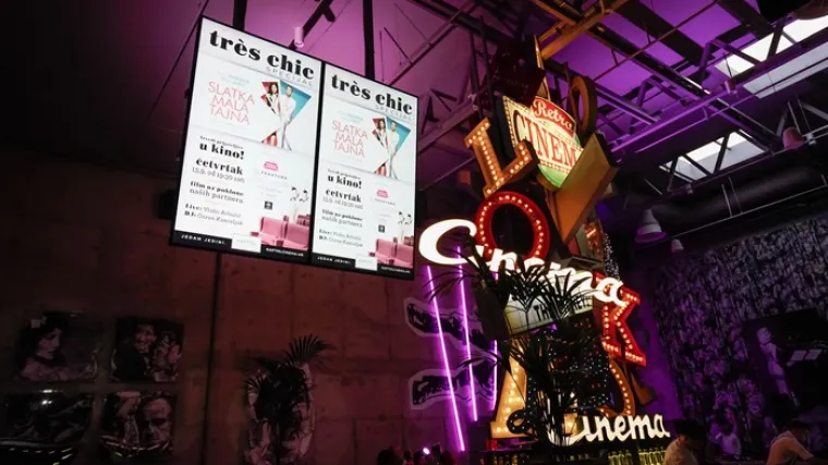 ŽENE OKUPIRALE CINESTAR NA PREMIJERI FILMA 'SLATKA MALA TAJNA'