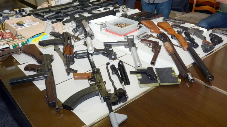 35-godišnjak je puške prepravljao i prodavao?