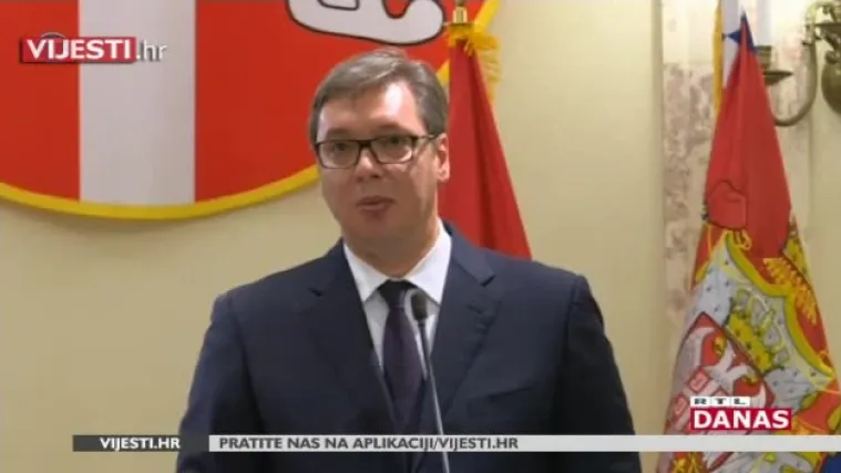 Vučić zbog jednog komentara meta sprdnje u Srbiji: 'Priznajem, ispao sam glup'