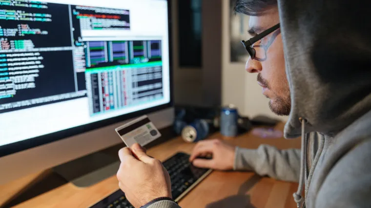 Grad Đakovo prevarantu dao 50.000 eura: Za&scaron;to pročelnik nije ni&scaron;ta provjerio?