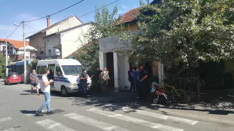 'Ima previ&scaron;e sličnosti': Djevojka sumnja da se u kući romske obitelji u Vukomercu nalazi njen bicikl