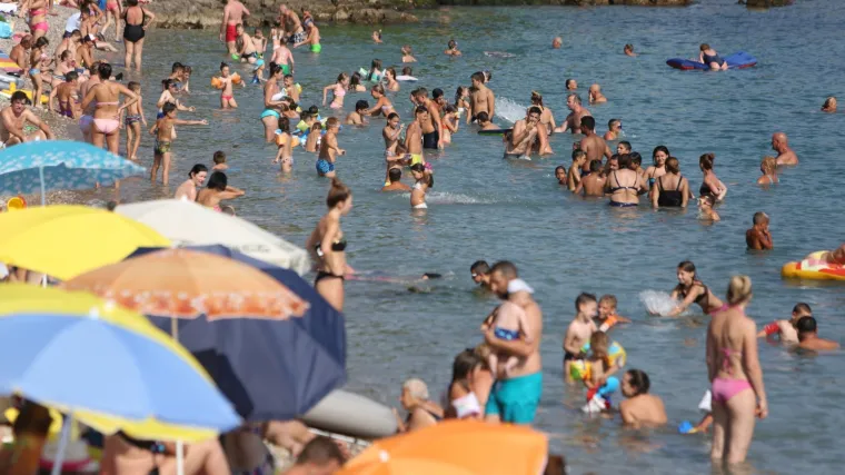 Počela je turistička postsezona: Turista više nego lani, za odmor jedva dočekali rujan