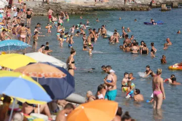 Počela je turistička postsezona: Turista više nego lani, za odmor jedva dočekali rujan