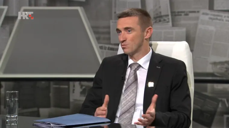 'Ne mogu &scaron;utjeti i zavr&scaron;iti političku karijeru, a da ne poku&scaron;am rije&scaron;iti taj problem'