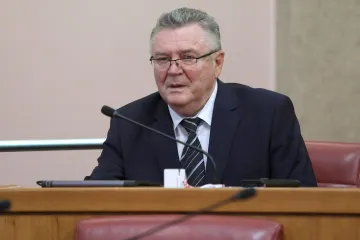 Ronko prešao Bandiću i poručio Bernardiću: 'Dok si u SDP-u podržavat ću ovu Vladu'