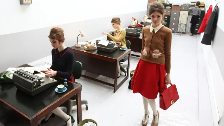 Omiljena dizajnerica Kate Middleton, poznata po &scaron;arenim uzorcima, zatvara trgovine