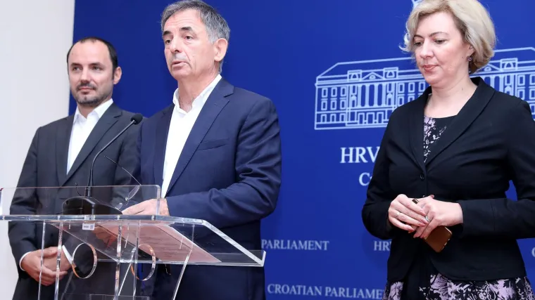 Pupovac: 'Oni koji mene prozivaju bolje neka se pozabave negiranjem Jasenovca i dječjih logora'