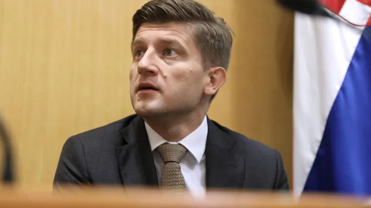 Ministar se branio statistikom: 'Krajnjim mjerama nikad ne idemo na prve bagatelne prekr&scaron;aje'