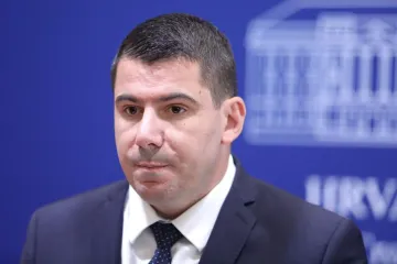 'Grmoja manipulira i laže' 