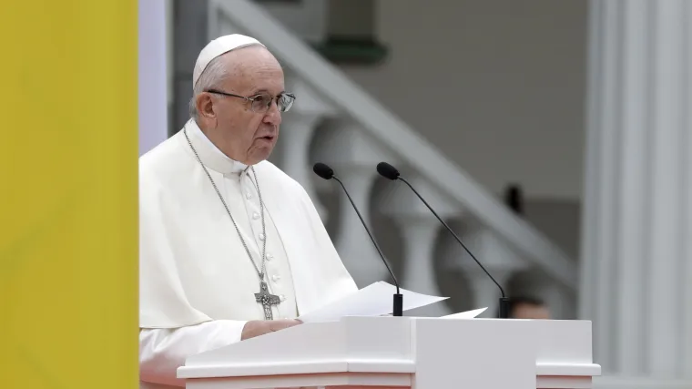 Papa Franjo osudio europske zemlje koje ne žele prihvatiti izbjeglice