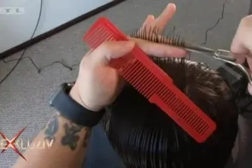 Eh, muškarci i njihova kosa: Kako se poznate dame brinu o frizurama svojih muževa