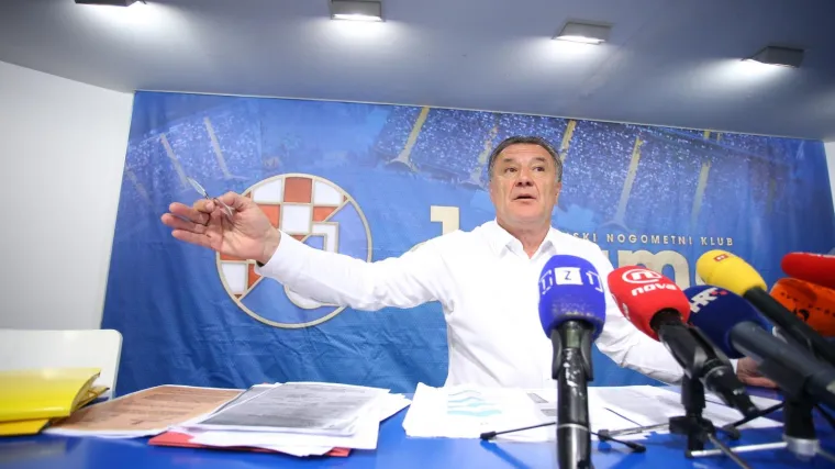 Radio je u policiji i dobio vi&scaron;e stotina tisuća kuna: Tko je čovjek koji je lažirao SMS-ove Zdravku Mamiću?