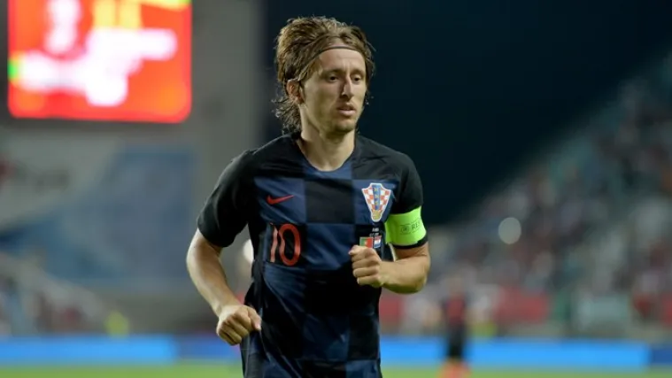 Samo dva hrvatska kluba nisu čestitala Modriću na nagradi za najboljeg igrača svijeta