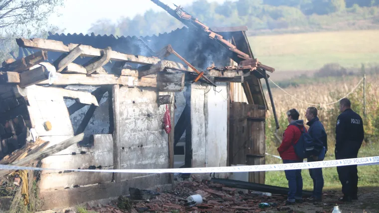 Tragedija u Vojniću: U požaru drvene kuće poginuo 86-godišnjak