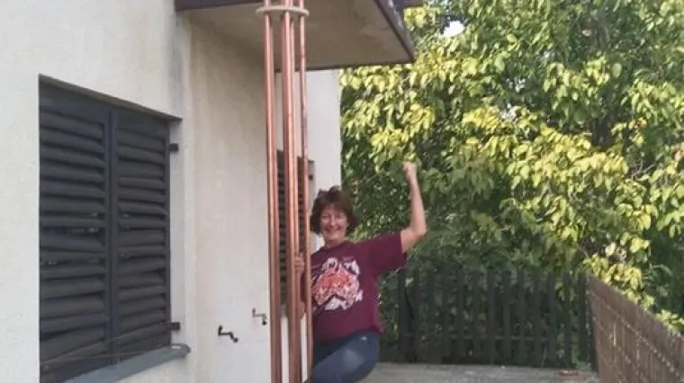 Žena iz Srbije tvrdi da je napravila top protiv chemtrailsa, objavila fotku izuma