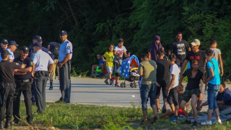 Zbog pomaganja migrantima mora platiti golemi novčani iznos