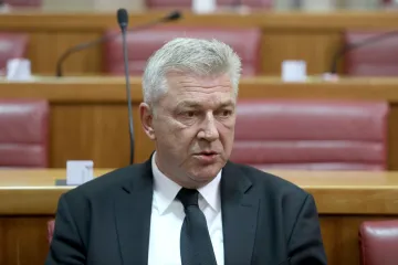 Ostojić: Važne istrage protiv moćnih ljudi padaju jer imaju jake kumove, a zna se da 'kum nije dugme'