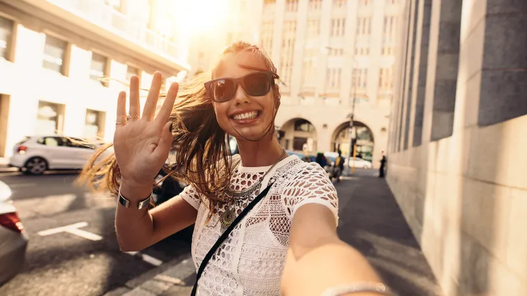 Utječu li dru&scaron;tvene mreže na izbor odjeće za putovanja?