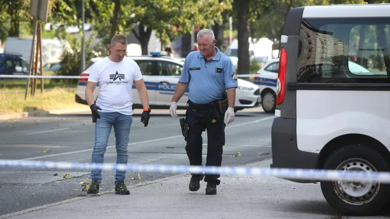 Upao u kuću i napao žene: 'U &scaron;oku smo. Imaju hematome, a krvi je svuda po podu'