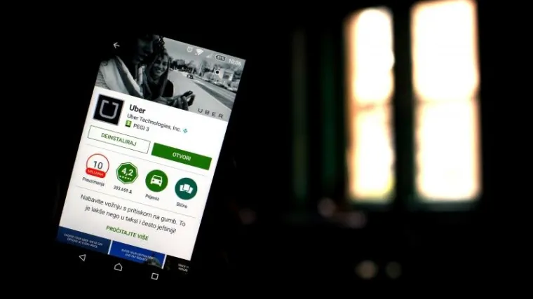 Žena i ljubavnik pozvali Uber, a vozač je bio prevareni suprug