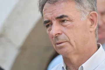 Gađali ga ostacima hrane na tržnici Dolac