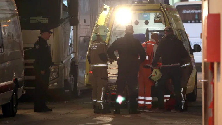 Brza reakcija splitske policije: Privedene dvije osobe zbog zloporabe pirotehničkih sredstava