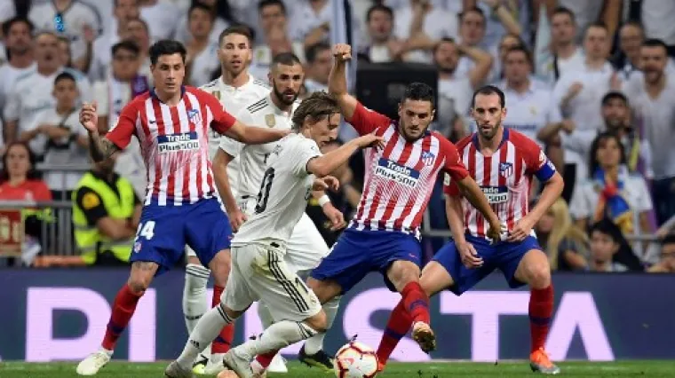 Kraljevi se izjednačili s Barcelonom; Santiago Bernabeu poklonio se Modriću