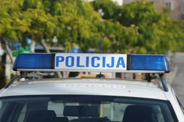 Počinio razbojstvo pa se dao u bijeg, no nije daleko stigao