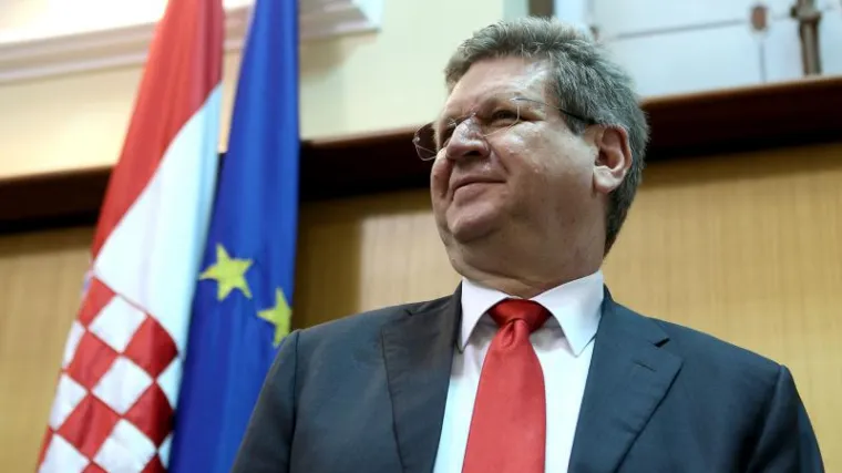 Mrsić poručio Plenkoviću: 'Svoju fotelju u Bruxellesu zarađuje&scaron; preko leđa nezaposlenih'