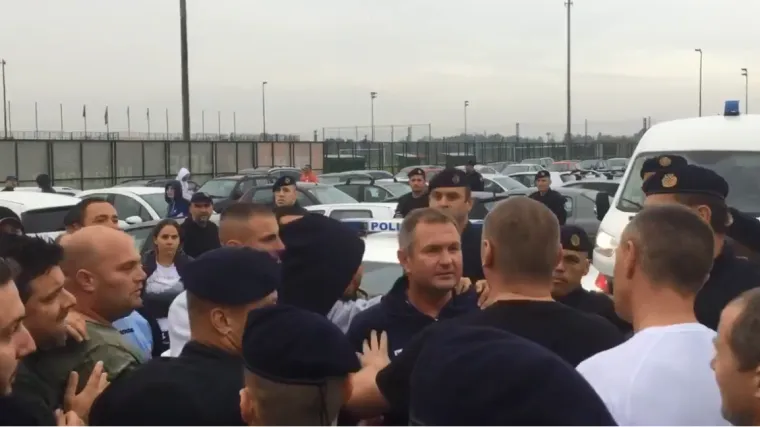 'Oni nek idu ća, a ne ti. Stavi juniore'