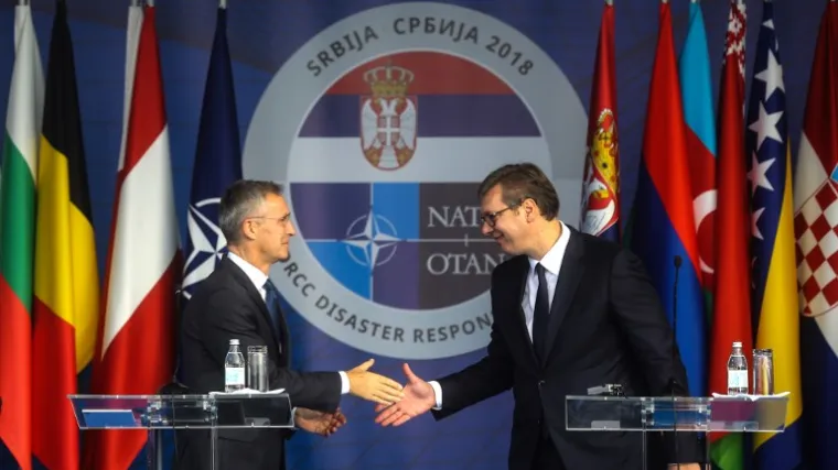 'Vučić zna da će postati nepotreban i onda će ponuditi da zemlju uvede u NATO'